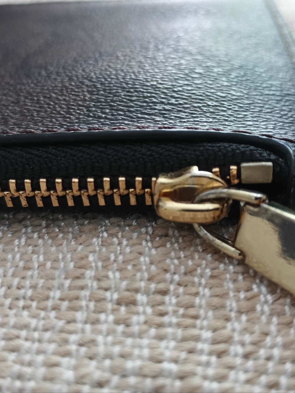Coach One Zip Wallet - Picture 3 of 11